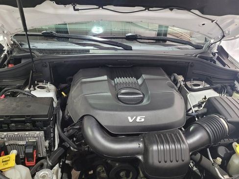 Used 2015 Jeep Grand Cherokee Limited image 31