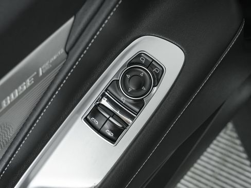 Used 2025 Chevrolet Corvette Stingray Preferred Cpe w/ Z51 Performance Package RWD image 81