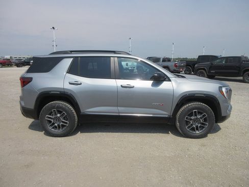 New 2026 GMC Terrain AT4 image 3