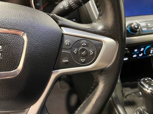 Used 2017 GMC Acadia SLT AWD/4WD image 28