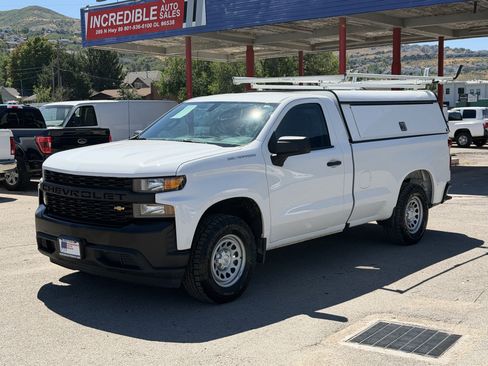Used 2021 Chevrolet Silverado 1500 W/T RWD image 2