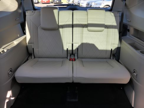 Certified 2025 Volkswagen Atlas SEL Premium R-Line image 13