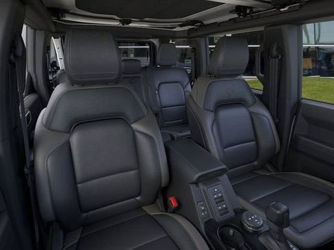 New 2026 Ford Bronco Outer Banks image 10