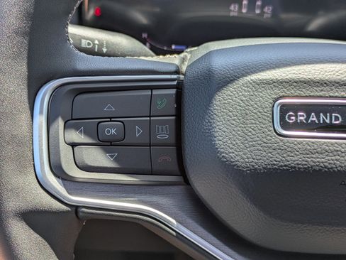 New 2026 Jeep Grand Wagoneer Limited AWD/4WD image 21
