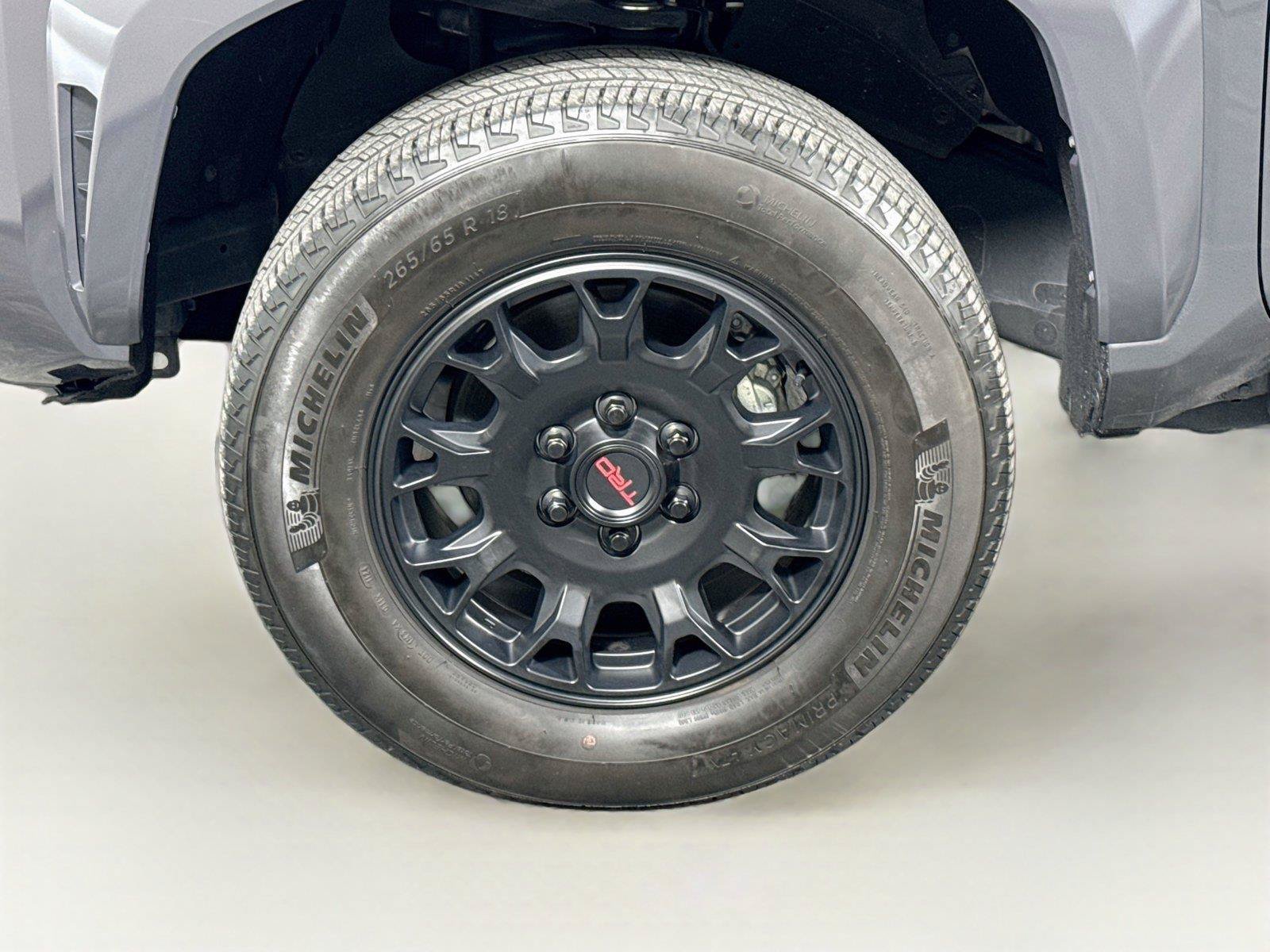 Used 2024 Toyota Tacoma TRD Sport w/ TRD Sport Upgrade Package RWD image 34