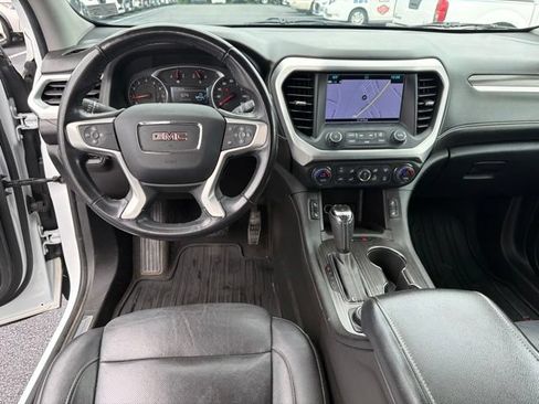 Used 2019 GMC Acadia SLT AWD/4WD image 18