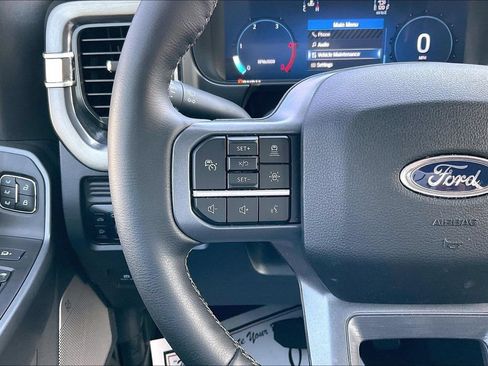 Certified 2025 Ford F250 Lariat w/ Lariat Ultimate Package AWD/4WD image 19