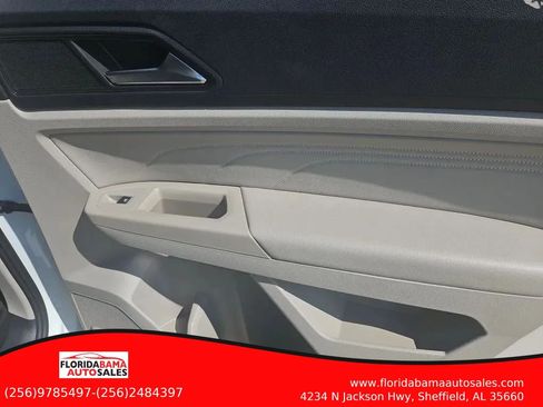 Used 2021 Volkswagen Atlas SE w/ Panoramic Sunroof Package FWD image 7