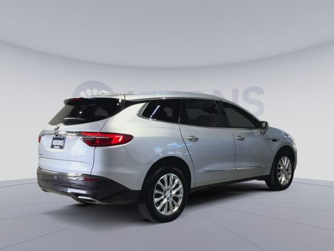 Used 2021 Buick Enclave Premium w/ Sun and Sites Package FWD image 11