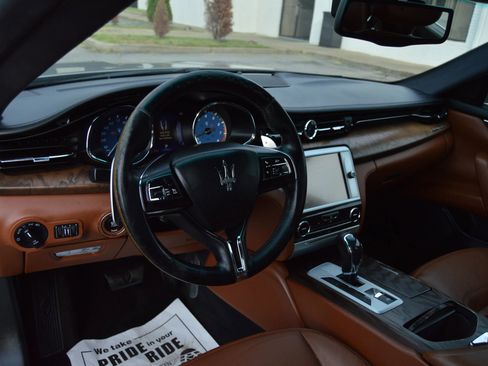 Used 2016 Maserati Quattroporte S Q4 AWD/4WD image 9