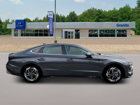 New 2026 Hyundai Sonata SEL image 9