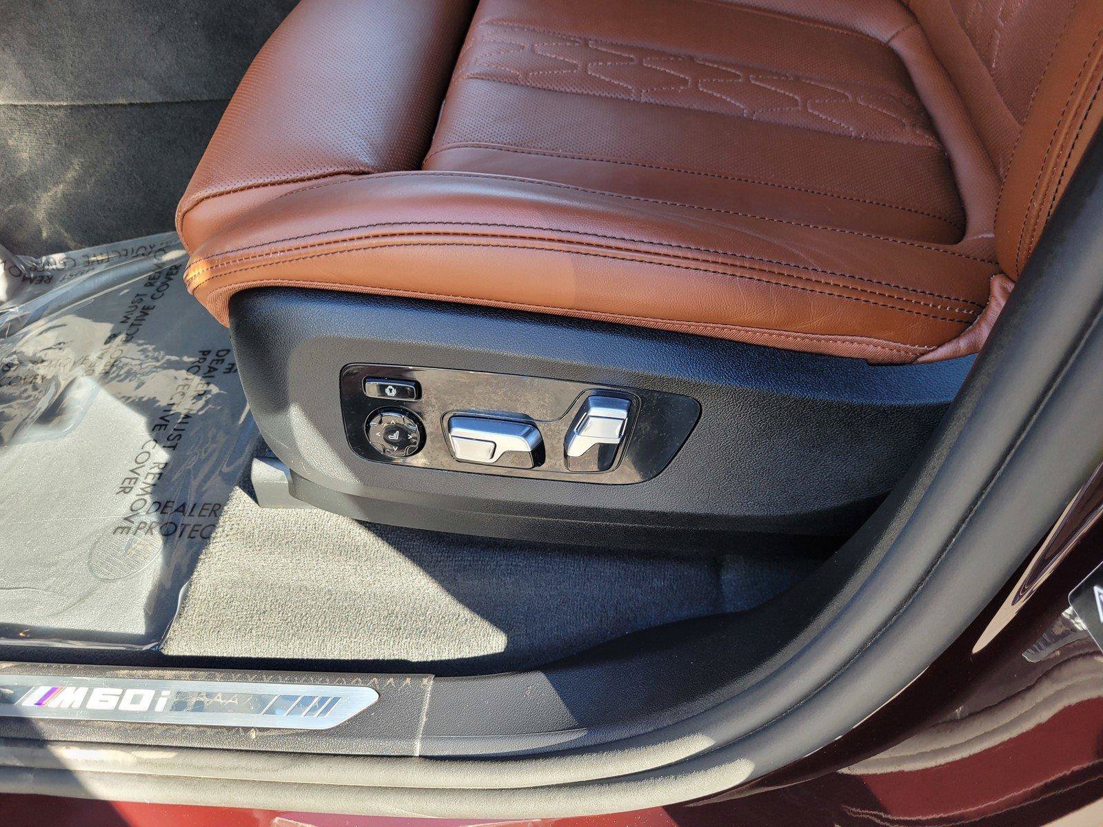 Used 2024 BMW X7 M60i w/ Executive Package AWD/4WD image 22