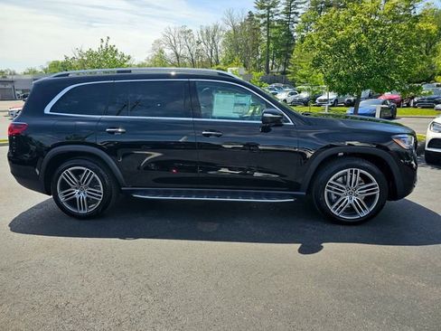 New 2026 Mercedes-Benz GLS 450 4MATIC image 7