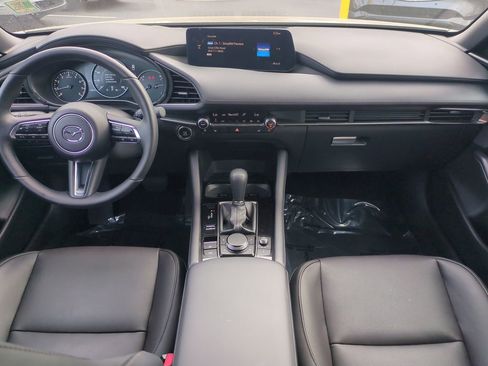 Used 2025 MAZDA MAZDA3 Hatchback w/Premium Plus Pkg image 15