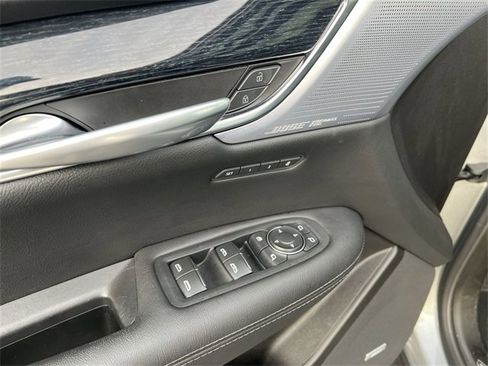 Certified 2025 Cadillac XT5 Premium Luxury image 15