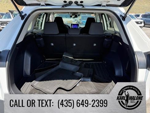 Used 2024 Toyota RAV4 XLE w/ Weather Package AWD/4WD image 32