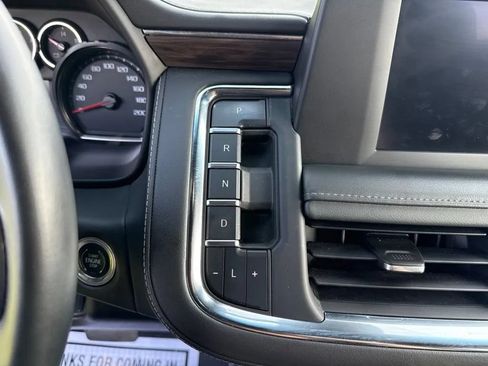 Used 2023 Chevrolet Suburban LS AWD/4WD image 21