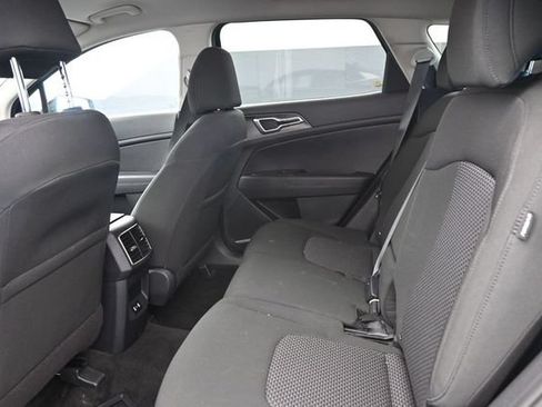 Used 2026 Kia Sportage LX FWD image 15