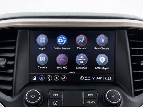 Used 2020 GMC Acadia Denali w/ Denali Ultimate Package image 39