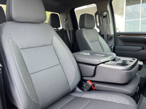 New 2026 GMC Sierra 1500 Elevation image 15