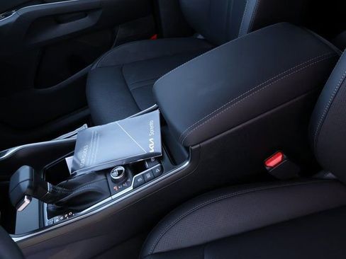 New 2026 Kia Sorento S AWD/4WD image 23