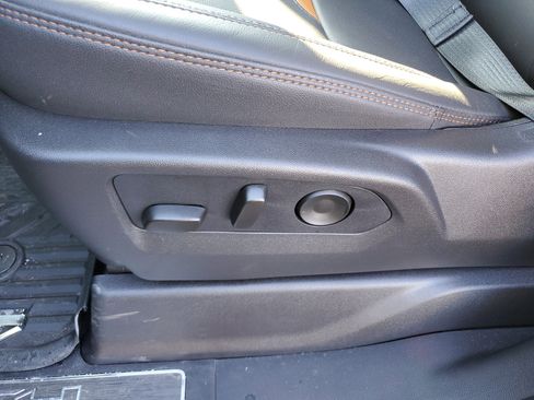 New 2025 GMC Sierra 2500 AT4 w/ AT4 Premium Plus Package image 24