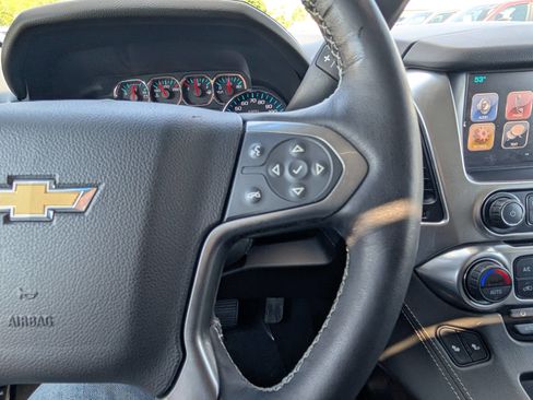 Used 2019 Chevrolet Tahoe LT w/ LT Signature Package AWD/4WD image 25