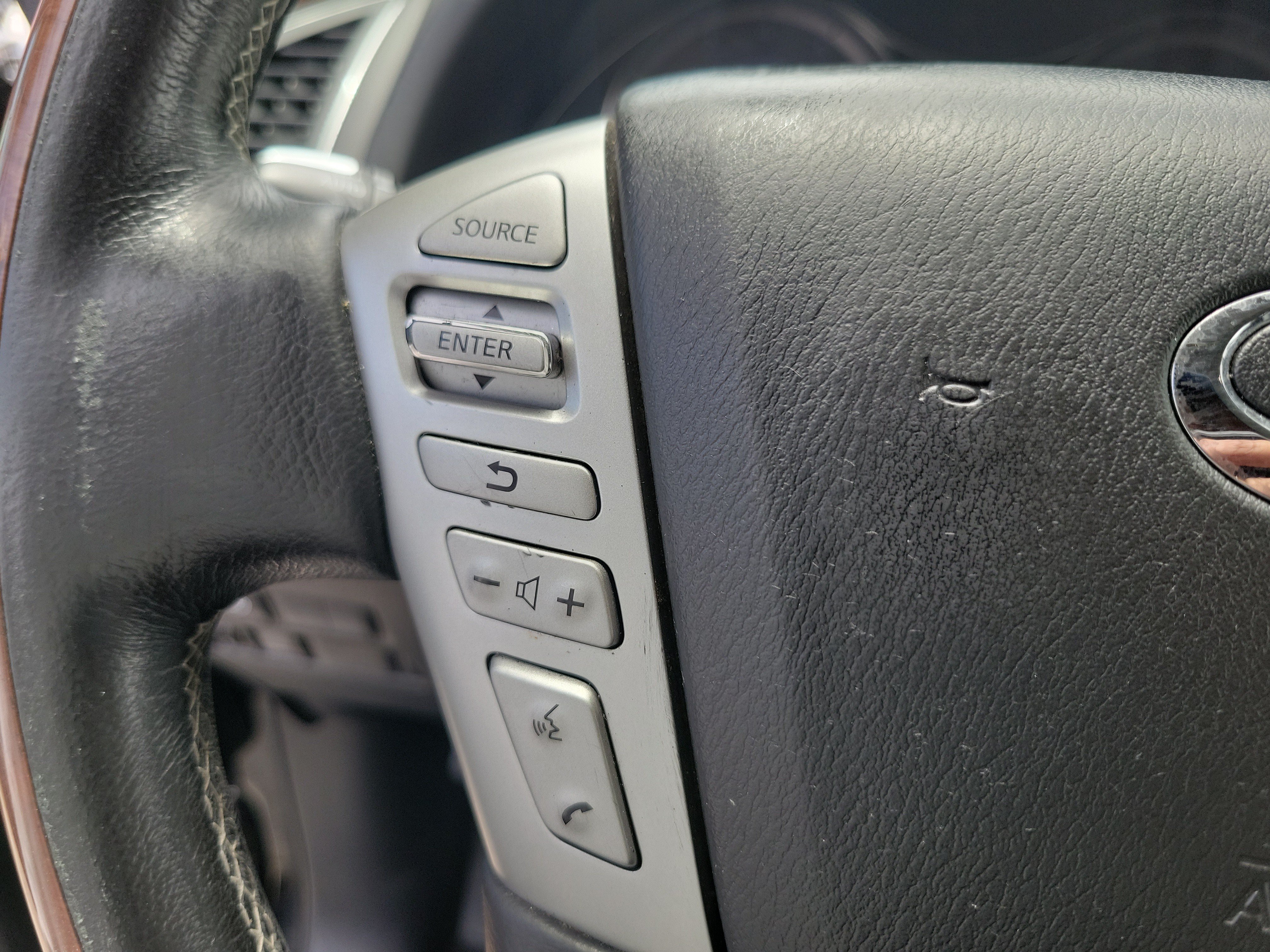 Used 2019 INFINITI QX80 Luxe w/ All-Season Package RWD image 20