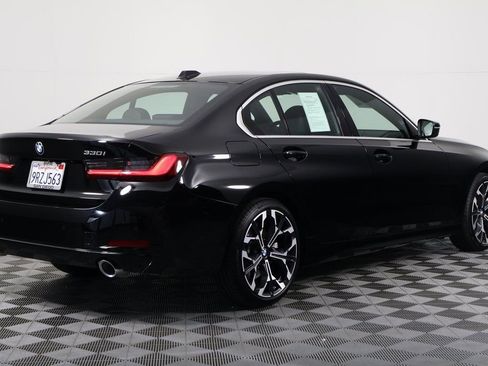 Used 2025 BMW 330i Sedan w/ Convenience Package image 4