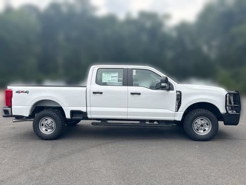 Used 2026 Ford F250 XL w/ XL Driver Assist Package AWD/4WD image 9