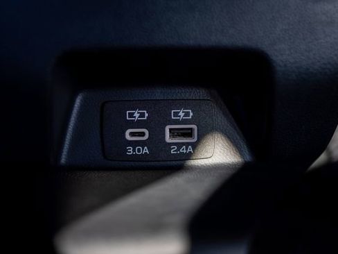 Certified 2024 Subaru Crosstrek 2.0i Premium image 30