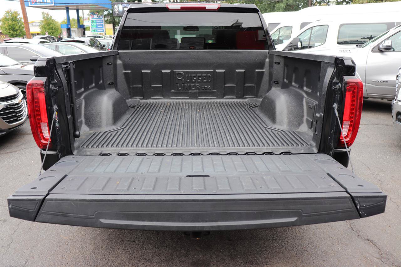 Used 2025 GMC Sierra 1500 SLT AWD/4WD image 51
