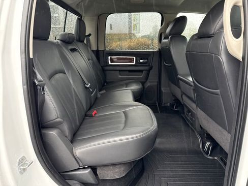Used 2011 RAM 2500 Laramie w/ Protection Group image 14