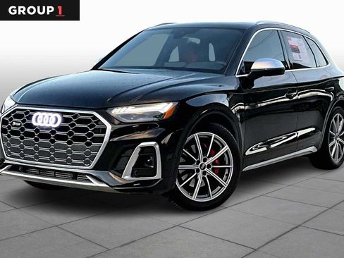 Used 2025 Audi SQ5 Prestige w/ Prestige Package image 1