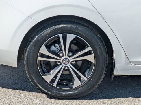 Used 2021 Nissan Sentra SV FWD image 11