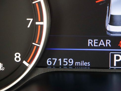 Used 2024 Nissan Altima 2.5 SV image 16