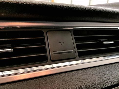 Used 2012 Ford Mustang GT Premium image 31