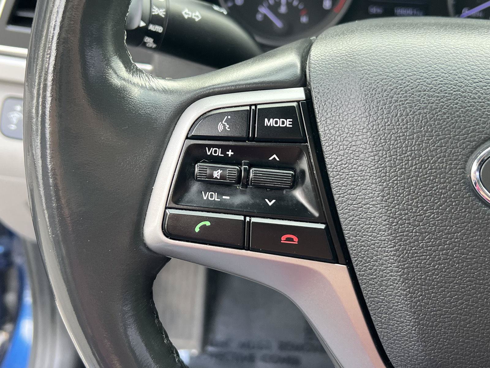 Used 2018 Hyundai Elantra Limited w/ Cargo Package FWD image 30