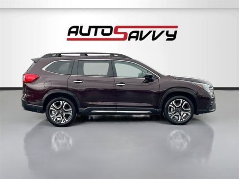 Used 2024 Subaru Ascent Touring image 8
