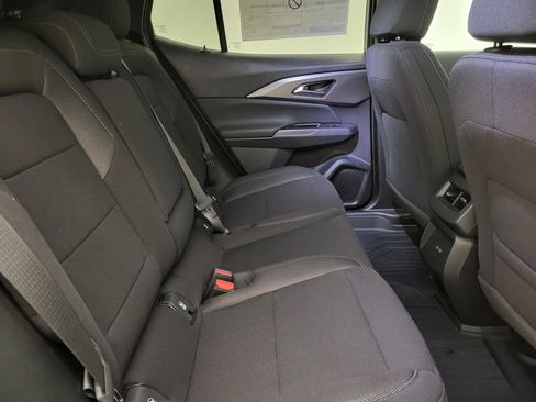 New 2026 Chevrolet Equinox EV LT image 37