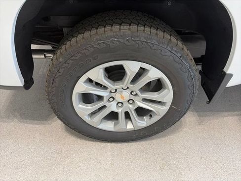 New 2026 Chevrolet Silverado 1500 LTZ w/ LTZ Premium Package AWD/4WD image 7