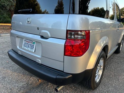Used 2008 Honda Element EX image 16