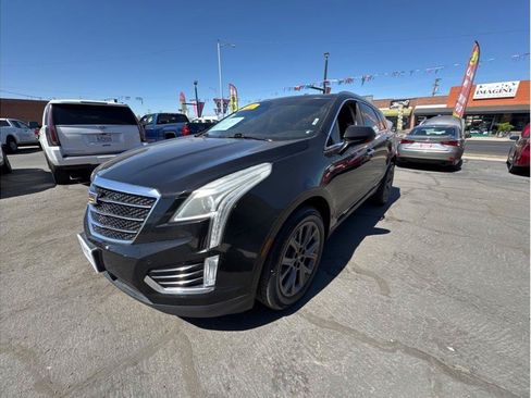 Used 2018 Cadillac XT5 Luxury w/ LPO, Black Ice Package FWD image 24