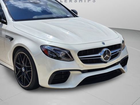 Used 2019 Mercedes-Benz E 63 AMG S image 32