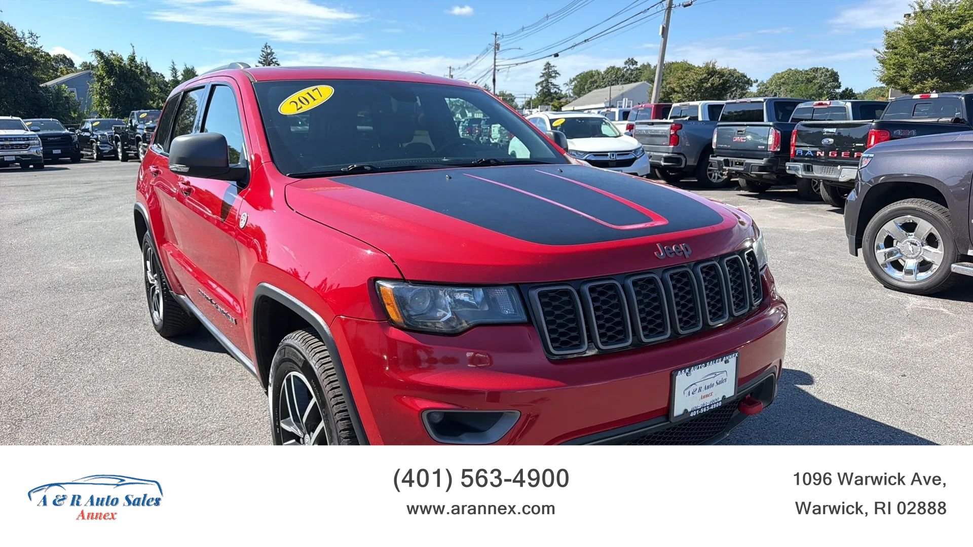 Used 2017 Jeep Grand Cherokee Trailhawk AWD/4WD image 1