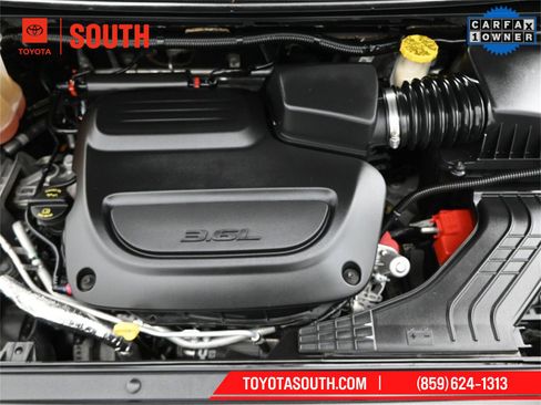 Used 2020 Chrysler Pacifica Limited image 28