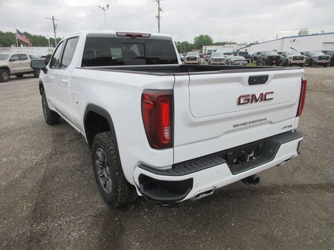 New 2026 GMC Sierra 1500 AT4 w/ AT4 Premium Package AWD/4WD image 9