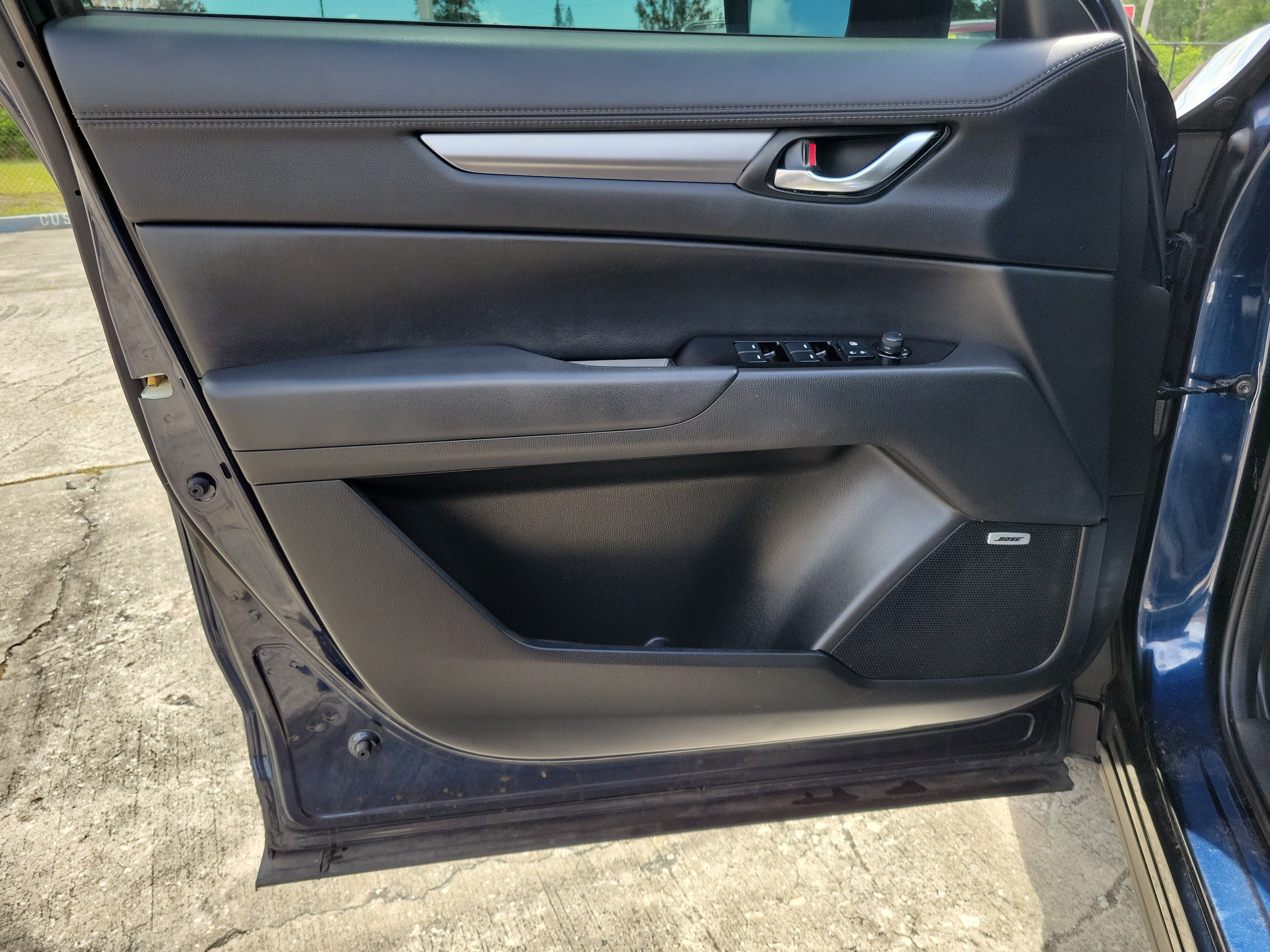 Used 2018 MAZDA CX-5 Touring w/ Preferred Equipment Package FWD image 15