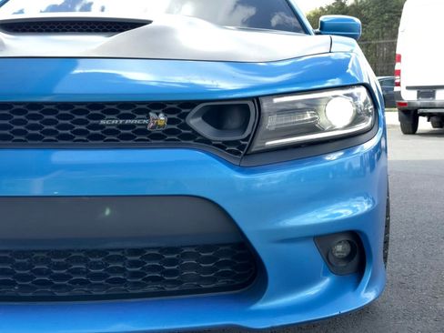 Used 2019 Dodge Charger Scat Pack w/ Dynamics Package image 8