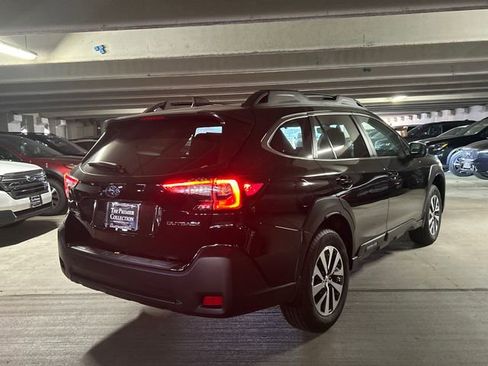 New 2025 Subaru Outback Premium image 2